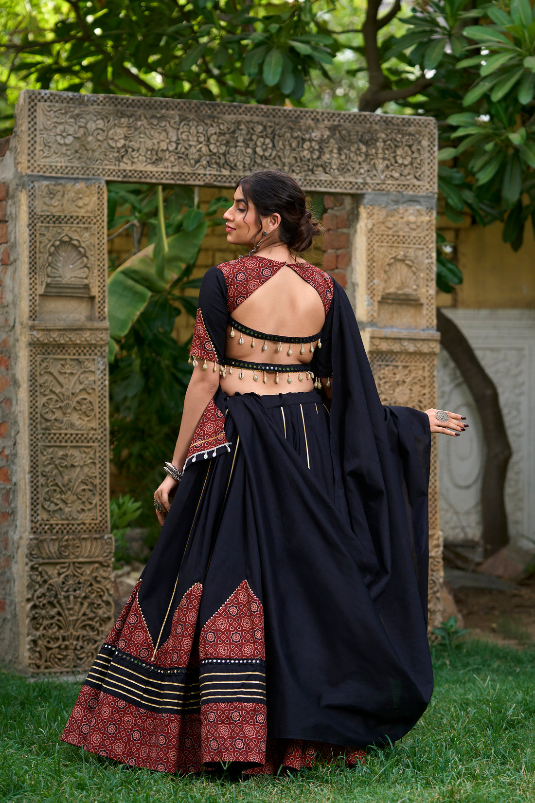 Black Cotton Navratri Lehenga Choli with Printed Dupatta & Purse – Mayara Women Clothing