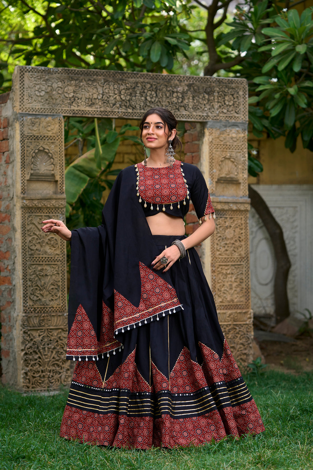 Black Cotton Navratri Lehenga Choli with Printed Dupatta & Purse – Mayara Women Clothing