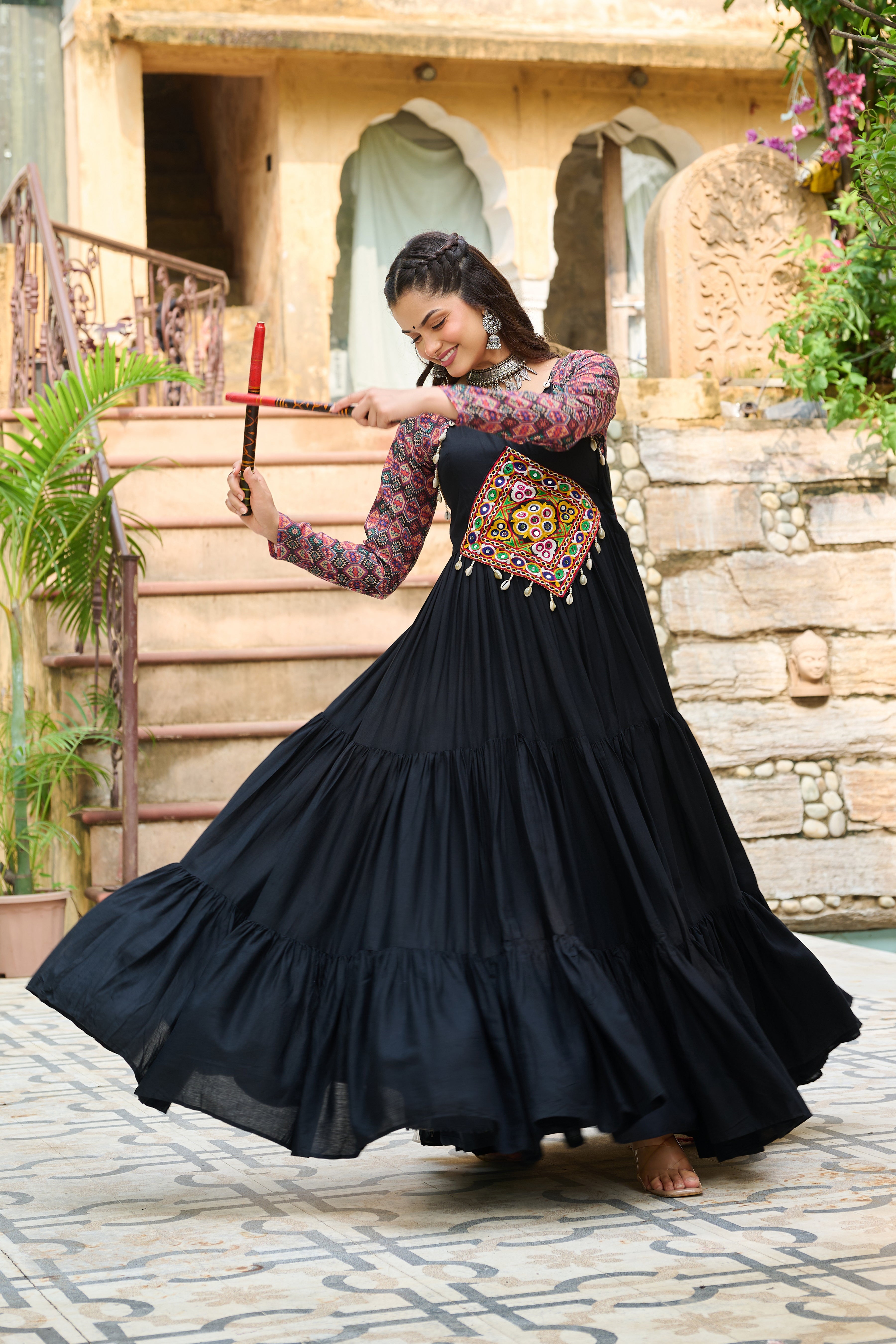 Navratri Special Black Embroidered Gown with Kutchi Work – 12 Meter Flair | Mayara Women Clothing