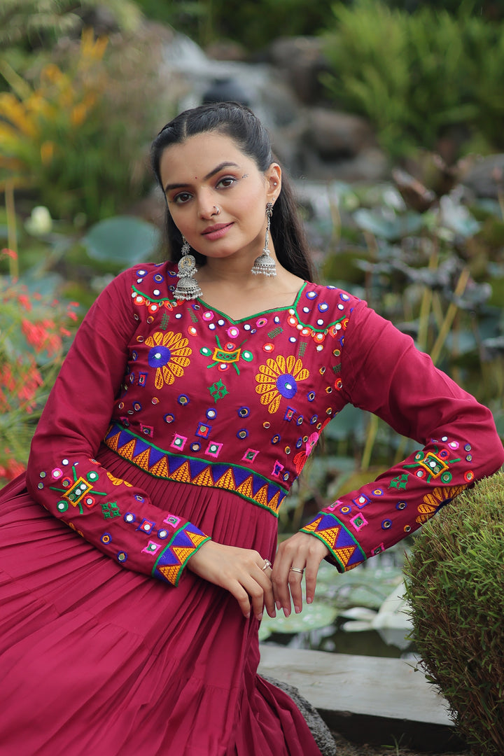 Kutchi Gamthi Embroidered Frill Gown with 10+ Meter Flair for Navratri – Mayara Women Clothing